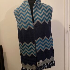 Jack Wills Lambswool Thick Scarf Blue Grey Tassels Winter Fall Warm Cozy Women’s
